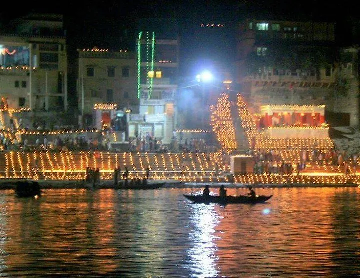 Maa Vaishno Guest House Varanasi