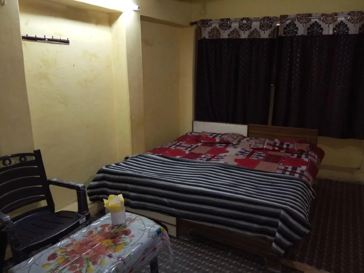Maa Vaishno Guest House Varanasi