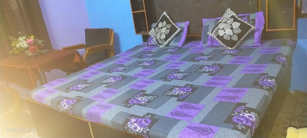 Maa Vaishno Guest House Varanasi India
