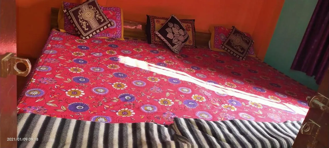 Maa Vaishno Guest House Varanasi