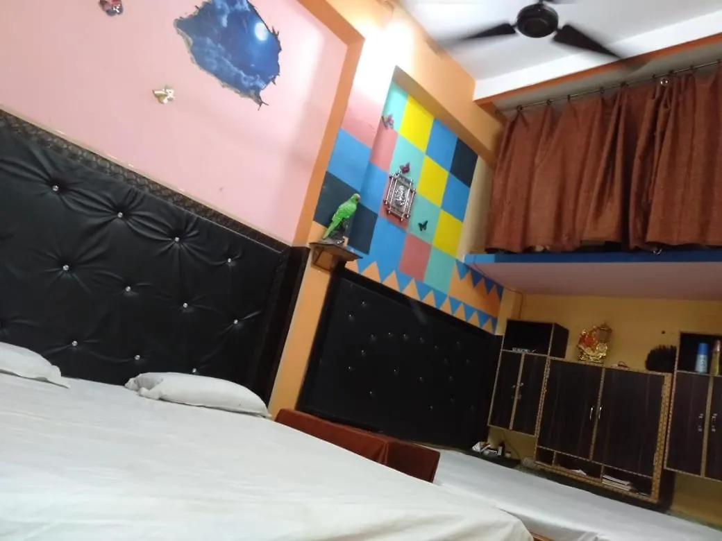 Maa Vaishno Guest House Varanasi India